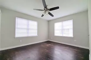 505 13th St N, Texas City, TX 77590 - Photo 9