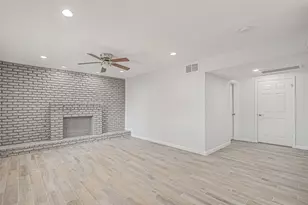 7510 Shadyvilla Ln, Houston, TX 77055 - Photo 5