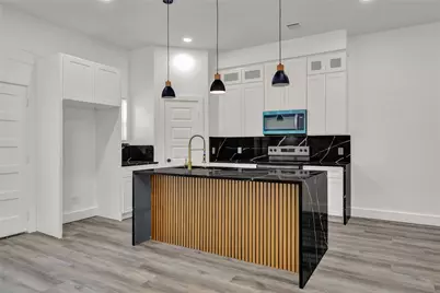 9103 Grady Street #A / B, Houston, TX 77016 - Photo 1