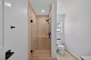 6822 Hartland St, Houston, TX 77055 - Photo 35