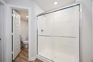 803 Clear Vly Ln, Dayton, TX 77535 - Photo 17