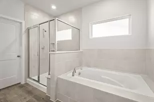 406 Elf Owl Ct, Willis, TX 77318 - Photo 13