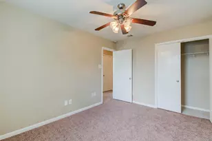 13146 Lawsons Creek Ln, Houston, TX 77072 - Photo 21