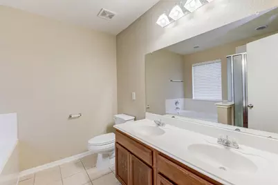 13146 Lawsons Creek Lane, Houston, TX 77072 - Photo 31