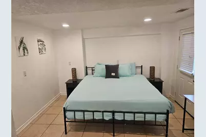 812 Marlin Street, Bayou Vista, TX 77563 - Photo 47