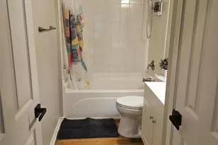 812 Marlin St, Bayou Vista, TX 77563 - Photo 11