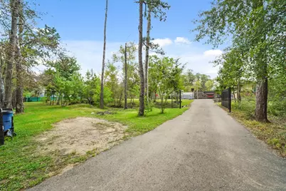 7317 Falling Oaks Street, Spring, TX 77389 - Photo 29