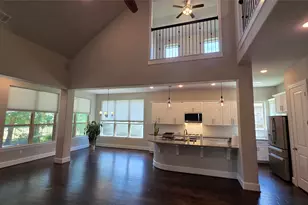 142 Mayfield Dr, Montgomery, TX 77316 - Photo 5