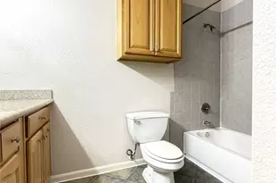 2255 Braeswood Park Dr, Houston, TX 77030 - Photo 15