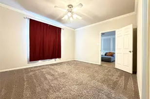 2255 Braeswood Park Dr, Houston, TX 77030 - Photo 11