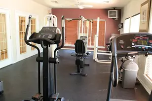 2255 Braeswood Park Dr, Houston, TX 77030 - Photo 27