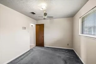 211 Andorra Ln, Houston, TX 77015 - Photo 31