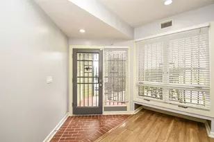 6503 Mapleridge St, Houston, TX 77081 - Photo 19
