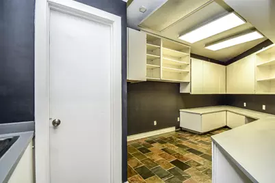 6503 Mapleridge Street, Houston, TX 77081 - Photo 13