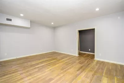 6503 Mapleridge Street, Houston, TX 77081 - Photo 17