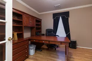 18219 Noble Forest Dr, Humble, TX 77346 - Photo 17