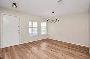 21910 Willow Shade Ln, Tomball, TX 77375 - Photo 5