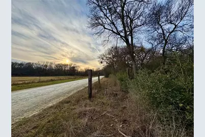 10075 River Ridge Drive, Hearne, TX 77859 - Photo 1