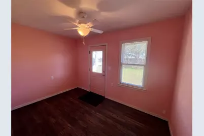 1004 N Center Street, Weimar, TX 78962 - Photo 7