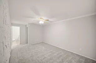 9546 Pagewood Ln, Houston, TX 77063 - Photo 25