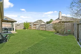 13722 McKinney Creek Ln, Houston, TX 77044 - Photo 23
