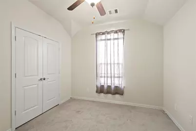 13722 McKinney Creek Lane, Houston, TX 77044 - Photo 21