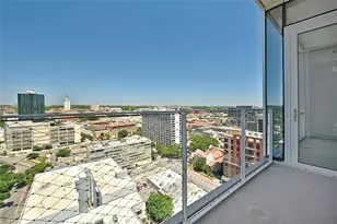 313 W 17th St, Austin, TX 78701 - Photo 15