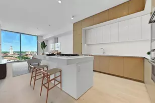 313 W 17th St, Austin, TX 78701 - Photo 7