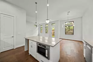 8707 Padua Ln, Houston, TX 77055 - Photo 9