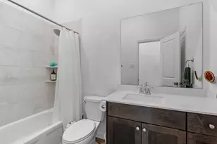 35472 Woodtrace Cir, Pinehurst, TX 77362 - Photo 13