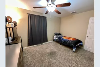 211 Mahan Street, Wharton, TX 77488 - Photo 17