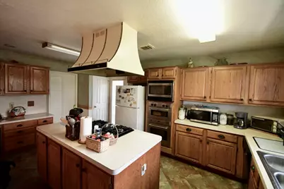 3019 Country Club Blvd, Sugar Land, TX 77478 - Photo 11