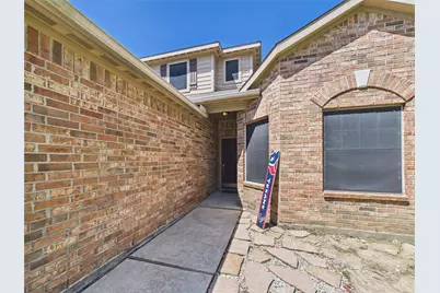 911 Marigold Road, Baytown, TX 77521 - Photo 3