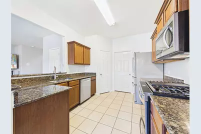 911 Marigold Road, Baytown, TX 77521 - Photo 13