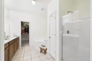 911 Marigold Rd, Baytown, TX 77521 - Photo 21