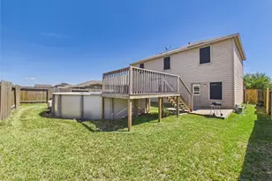 911 Marigold Rd, Baytown, TX 77521 - Photo 31