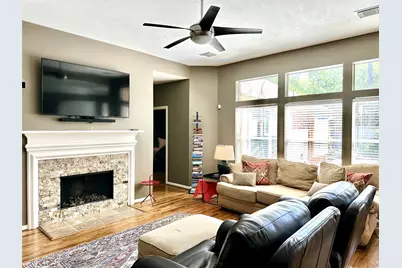 8910 Everhart Lane, Houston, TX 77040 - Photo 7