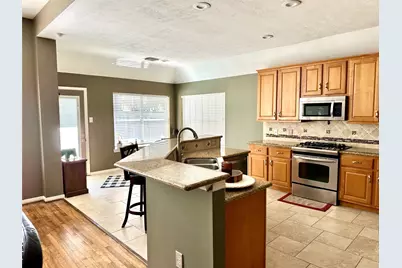 8910 Everhart Lane, Houston, TX 77040 - Photo 9