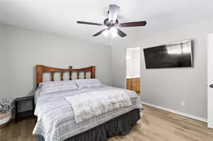 1452 River Oaks Dr, Huntsville, TX 77340 - Photo 9