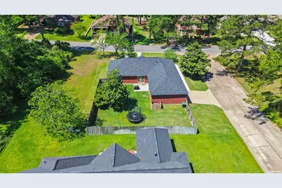 1452 River Oaks Drive, Huntsville, TX 77340 - Photo 23