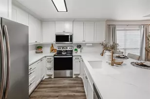 1014 Bougainvillea St, College Station, TX 77845 - Photo 13
