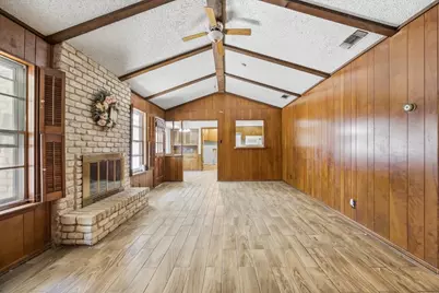 610 Amistad Boulevard, Universal City, TX 78148 - Photo 11