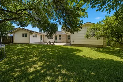 610 Amistad Boulevard, Universal City, TX 78148 - Photo 37