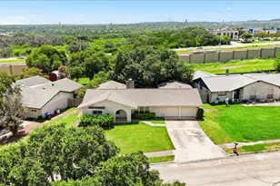 610 Amistad Blvd, Universal City, TX 78148 - Photo 39