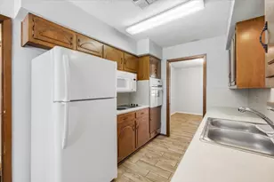 610 Amistad Blvd, Universal City, TX 78148 - Photo 17
