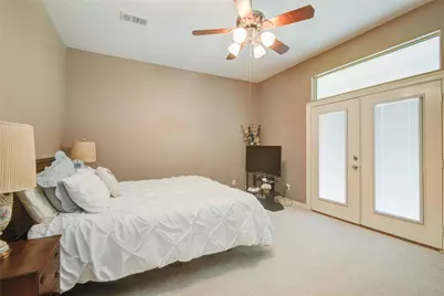 108 Buffalo Trail, Lake Jackson, TX 77566 - Photo 9