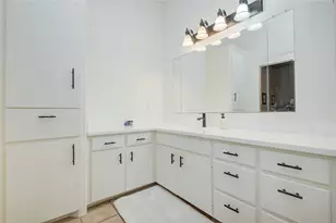 108 Buffalo Trail, Lake Jackson, TX 77566 - Photo 7