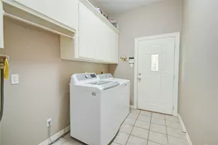 108 Buffalo Trail, Lake Jackson, TX 77566 - Photo 19