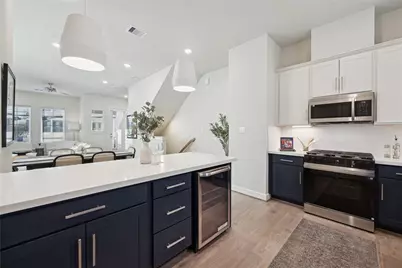 3057 Hicks Street, Houston, TX 77007 - Photo 9