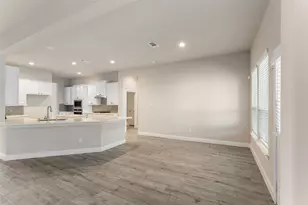 1524 N Blue Bonnet Ln, Angleton, TX 77515 - Photo 15